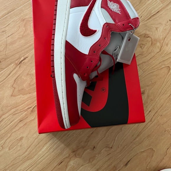 Retro Jordan 1 - Picture 5 of 6